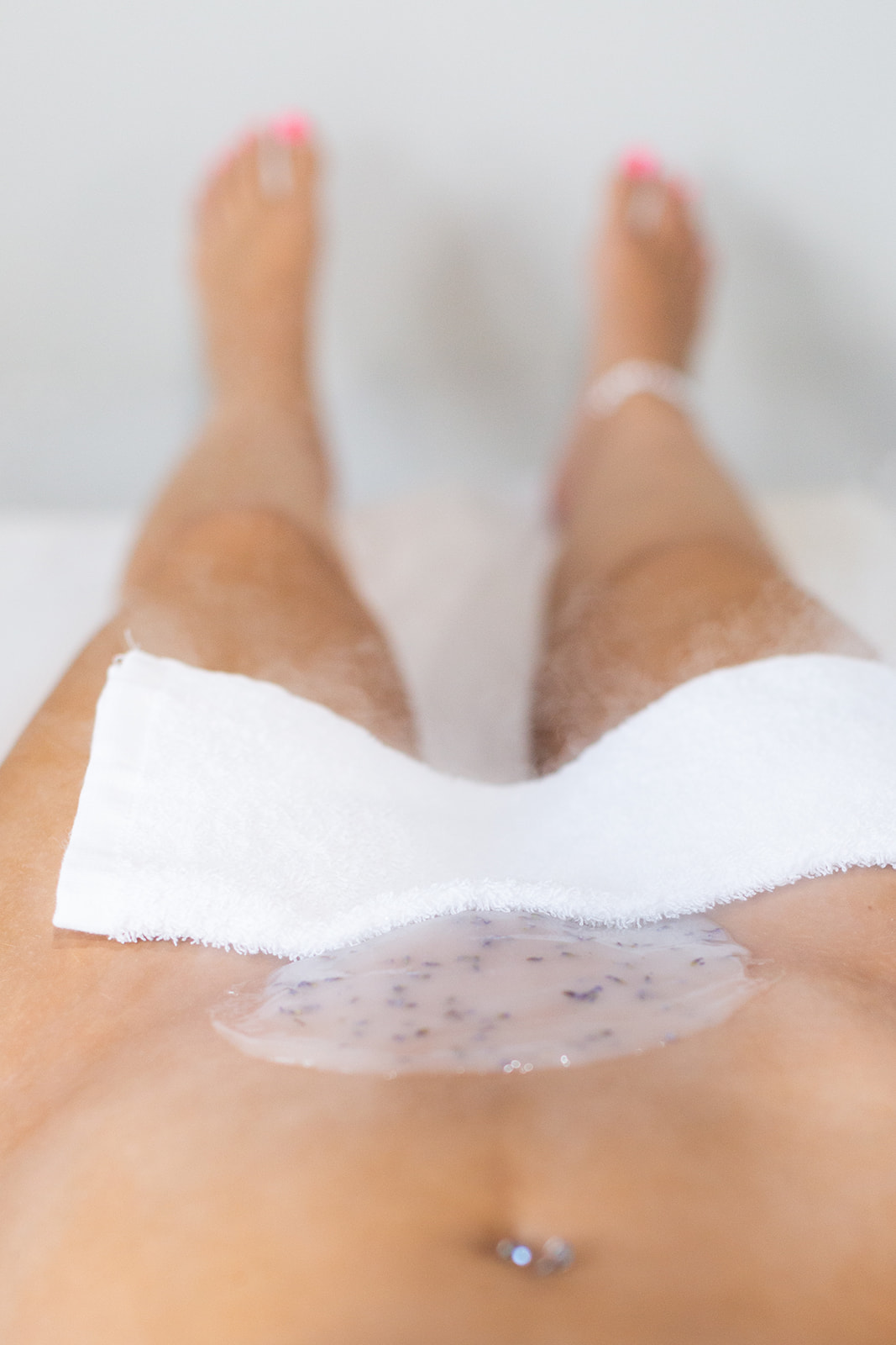 Full Bikini Wax